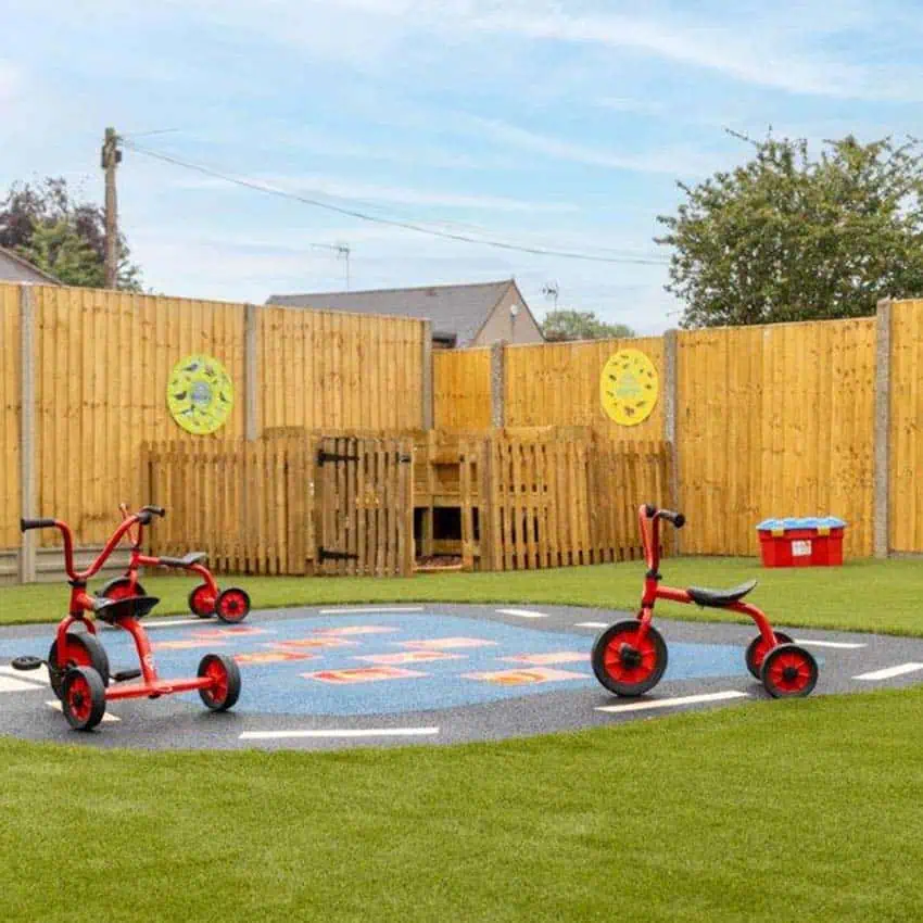 garden and outdoor space at seer green nursery